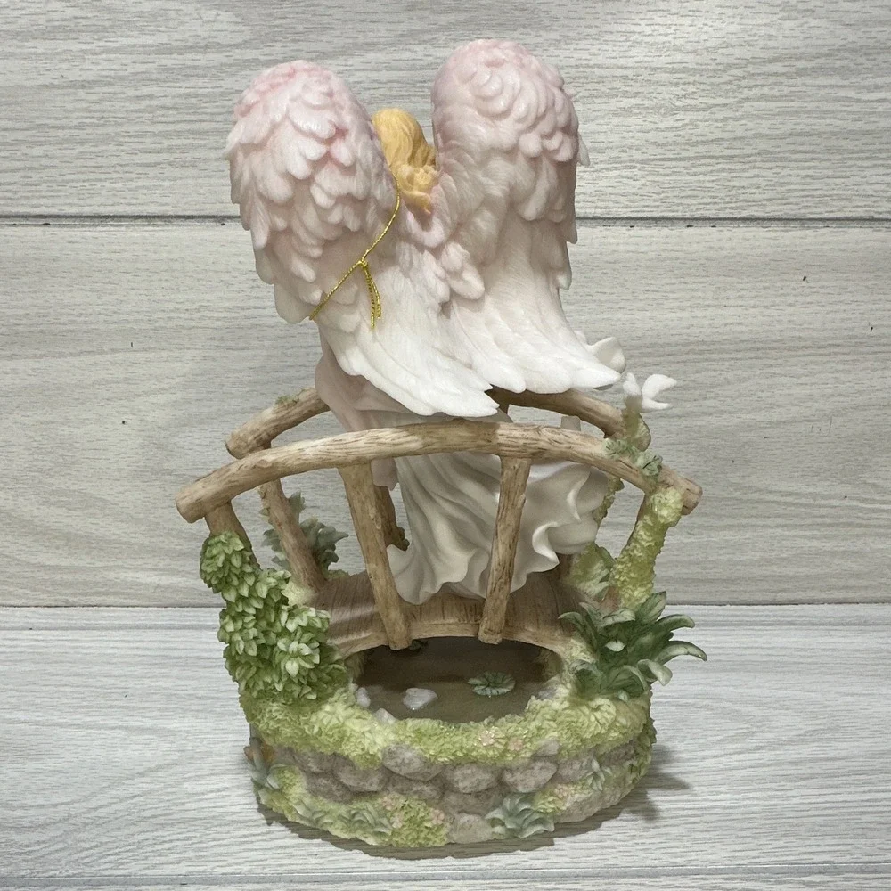 Roman Inc Seraphim Classic Garden Song 10.5x7x4.5